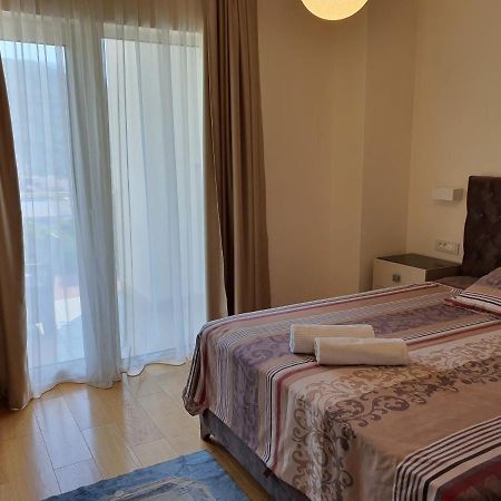 Apartman Lav Tre Canne Apartment Будва Екстериор снимка